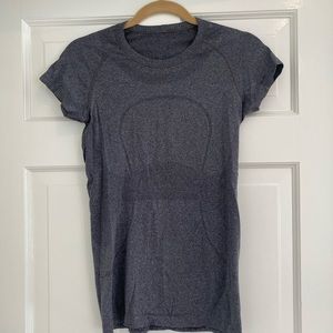 Lululemon top